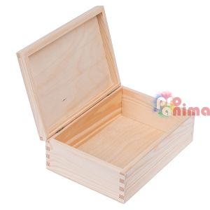 Дървена кутия с капак 22 x 16 x 8 cm